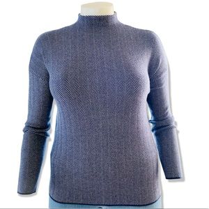 Christian Siriano‎ NY Blue Chevron Mock Neck Super Soft Sweater Size Small